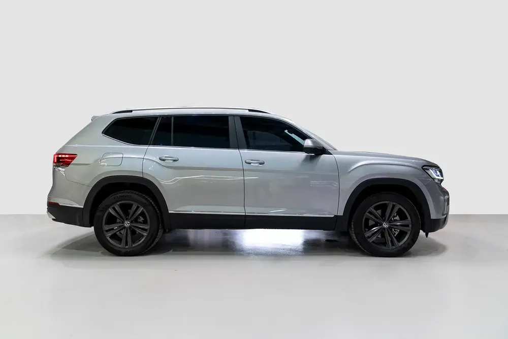 Volkswagen Teramont Comfortline - 2023 - Image 13