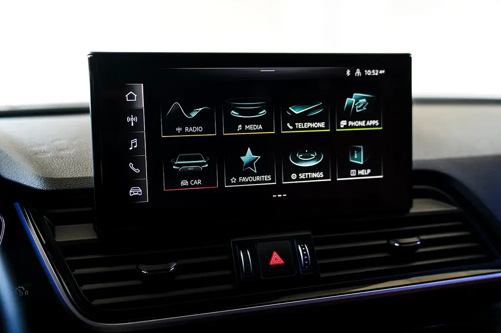 Audi Q5 45 TFSI quattro S line - 2024 - Image 10