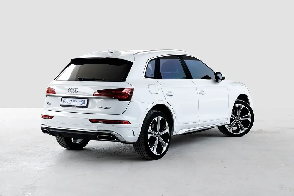 Audi Q5 45 TFSI quattro S line - 2024 - Image 4