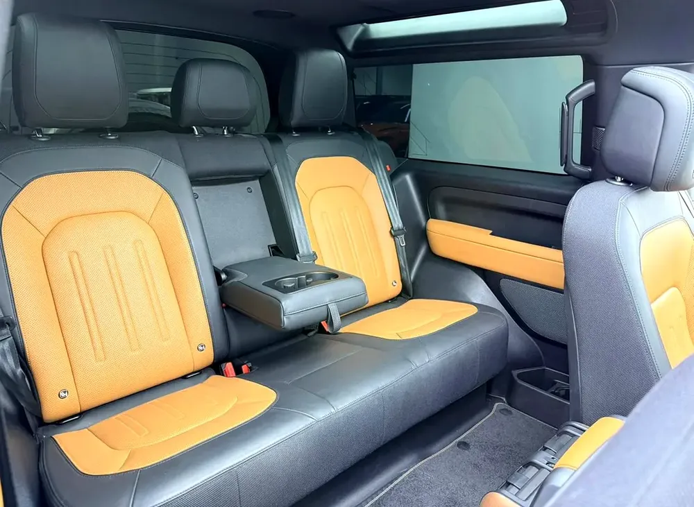 2023 Land Rover Defender 90 X-Dynamic HSE P400 | GCC Specs - Image 15