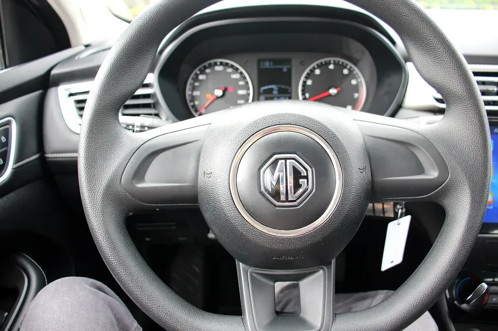 2023 MG 5 GCC | GCC | (415 x 60) Loan Minimum salary 4,000*| Warranty| - Image 17
