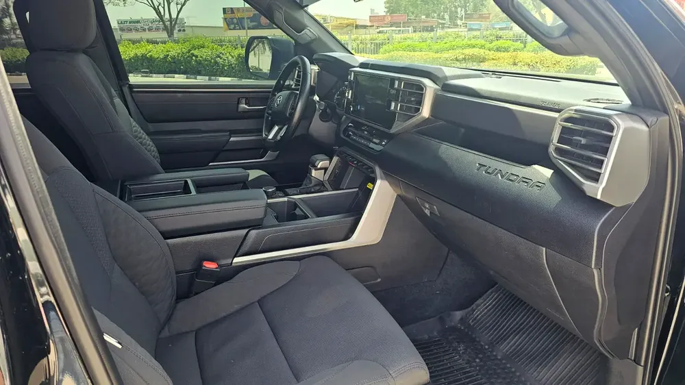 Toyota Tundra SR5 2025 American Specs - Image 7