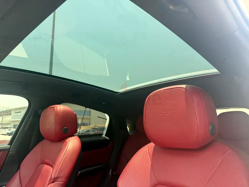 Porsche Cayenne Coupe 2023 GCC Specs - Image 11