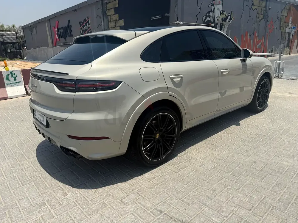 Porsche Cayenne Coupe 2023 GCC Specs - Image 4