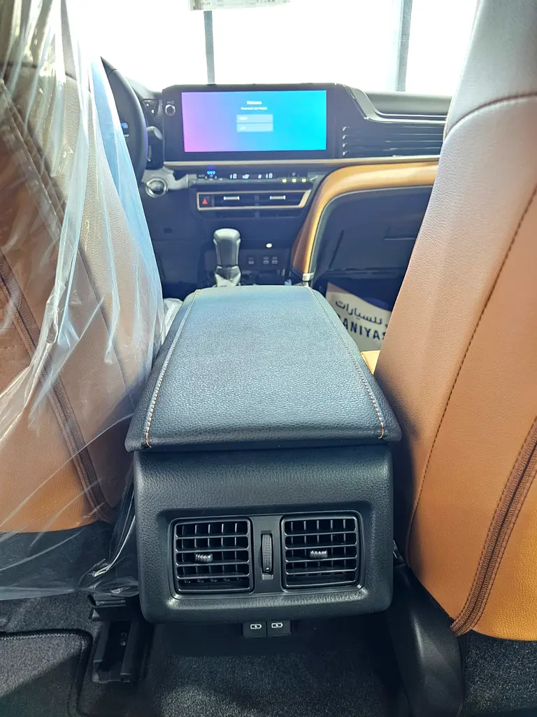 Toyota Camry GLE 2026 GCC Specs - New car 0 k - Image 10