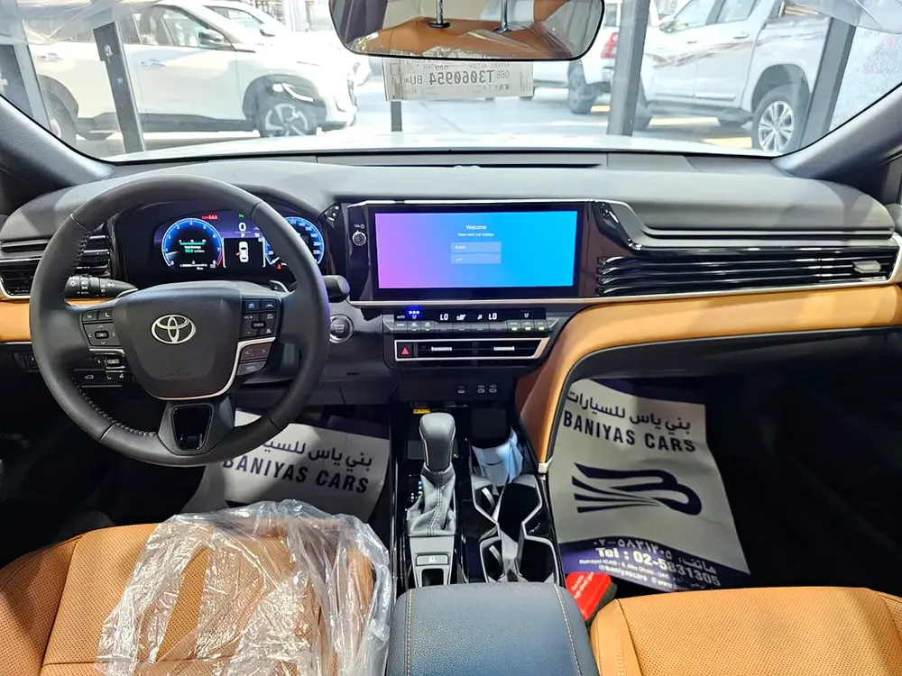 Toyota Camry GLE 2026 GCC Specs - New car 0 k - Image 11
