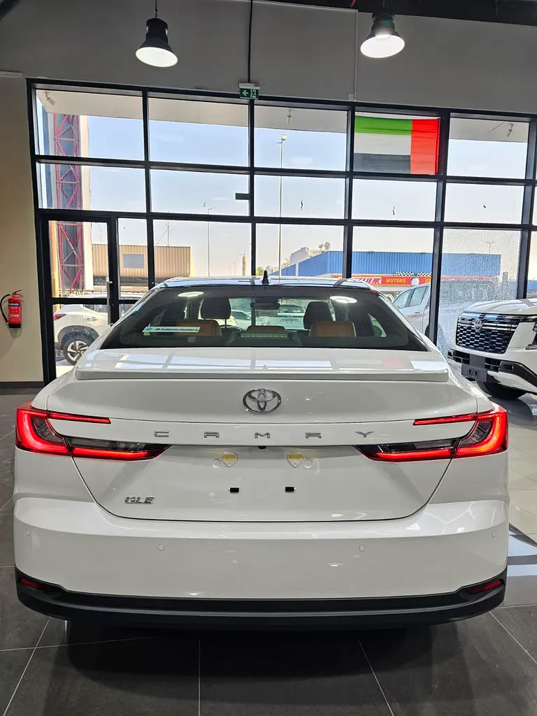 Toyota Camry GLE 2026 GCC Specs - New car 0 k - Image 7