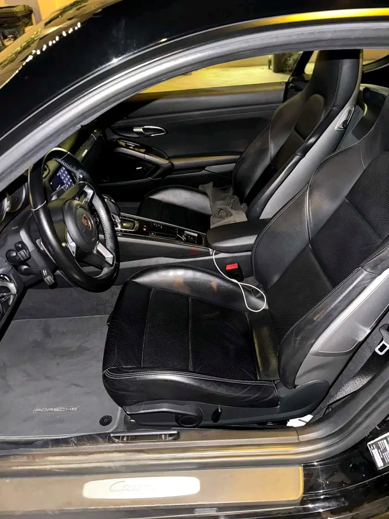 Urgent Sale PORSCHE 718 - Image 5