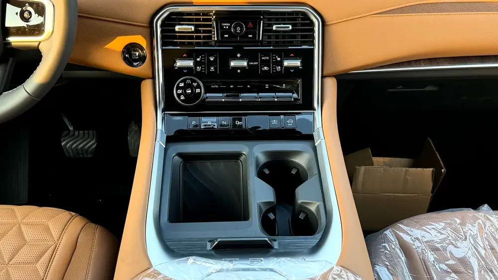 Nissan Patrol LE Platinum 2026 GCC Specs - Image 9