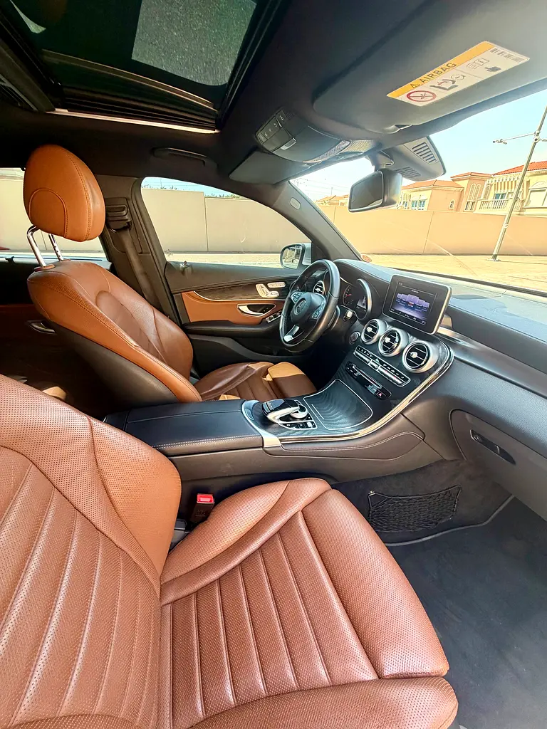 2018 Mercedes-Benz GLC 250 Coupe AMG - GCC Specs - Excellent Condition - Image 10