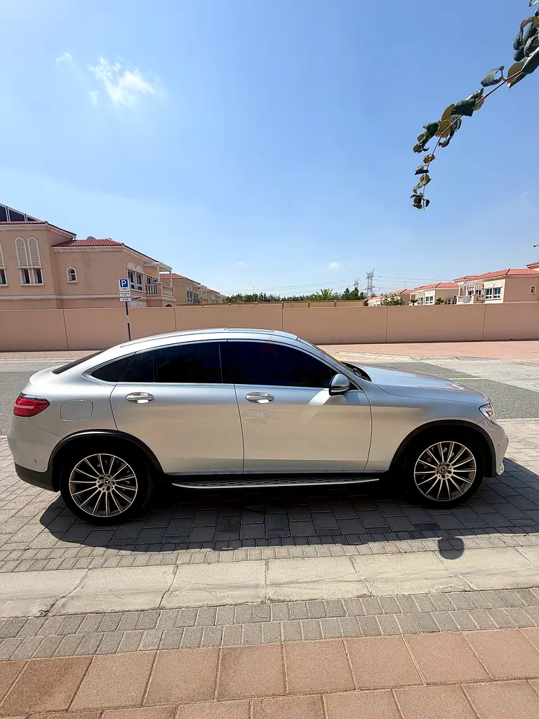2018 Mercedes-Benz GLC 250 Coupe AMG - GCC Specs - Excellent Condition - Image 5