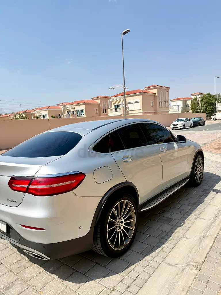 2018 Mercedes-Benz GLC 250 Coupe AMG - GCC Specs - Excellent Condition - Image 7