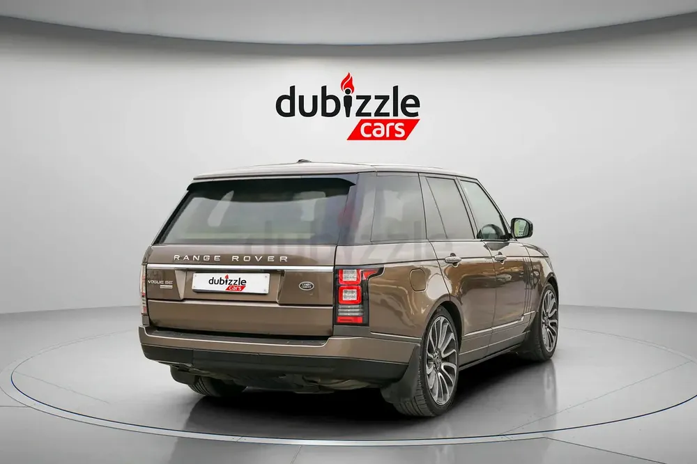 Inspected Car | 2014 Land Rover Range Rover Vogue SE Supercharged | GCC Specs | Ref#450084 - Image 6