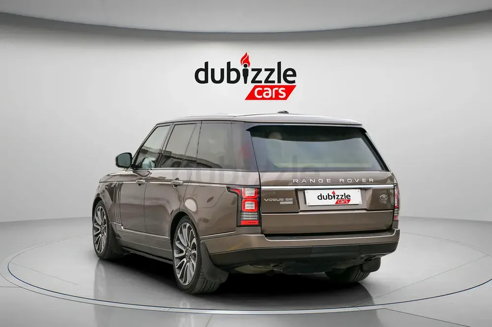 Inspected Car | 2014 Land Rover Range Rover Vogue SE Supercharged | GCC Specs | Ref#450084 - Image 8