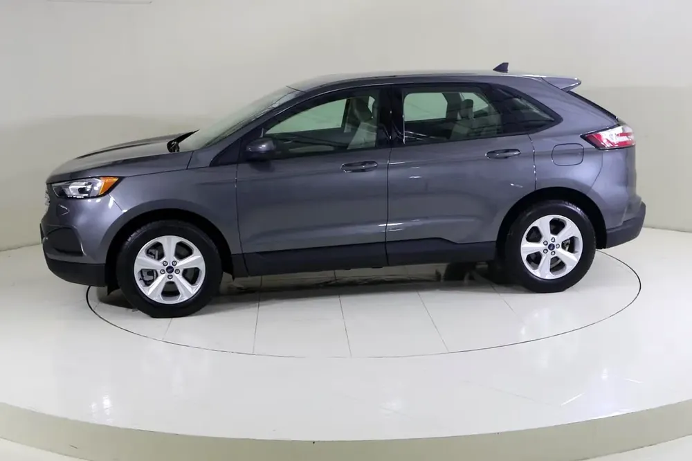 SE022 EDGE / ALQOUZ SHOROOM / FREE INSURANCE + REGISTRATION - Image 4
