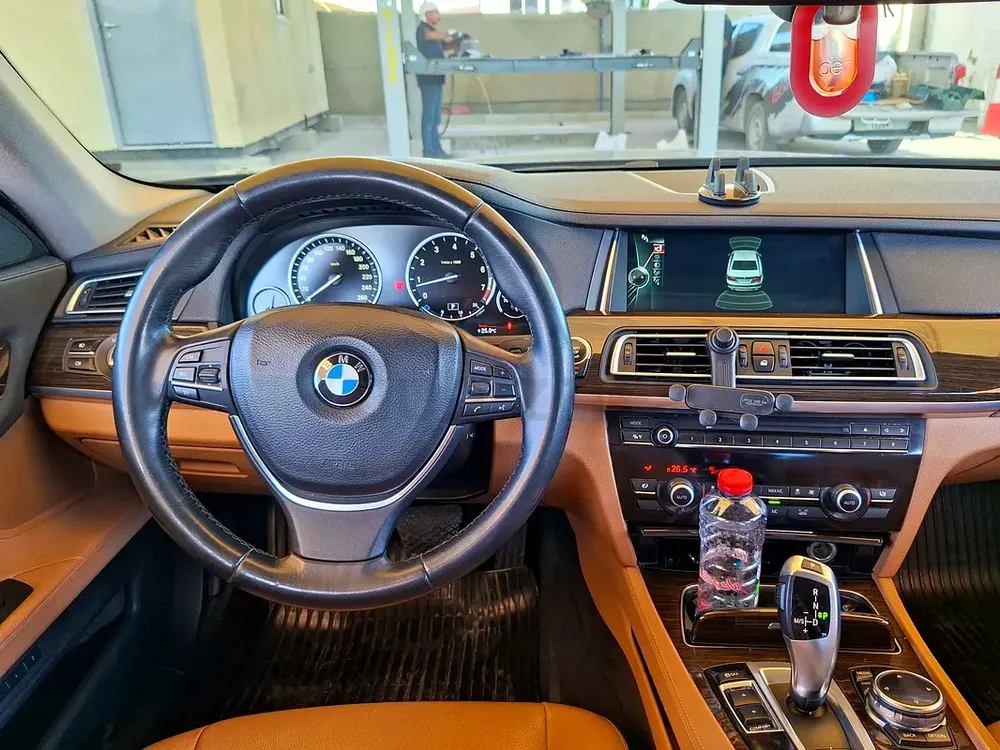 AED 2810/month | 2014 BMW 7-Series  | GCC Specs | Ref#408808 - Image 10