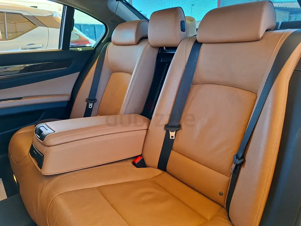 AED 2810/month | 2014 BMW 7-Series  | GCC Specs | Ref#408808 - Image 12