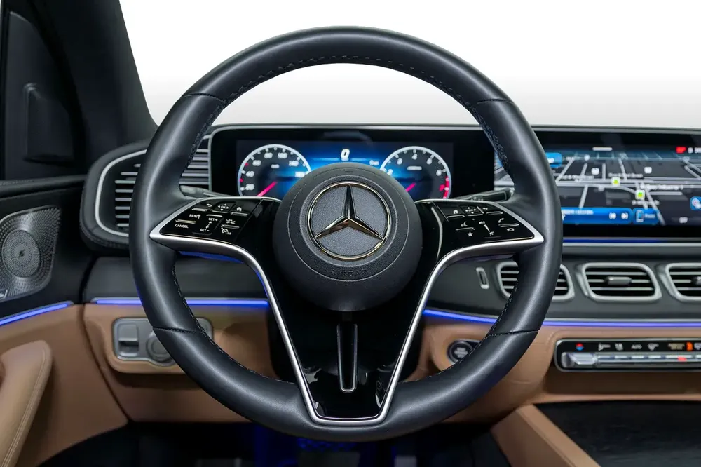 0% DOWNPAYMENT | MERCEDES-BENZ SERVICE AND WARRANTY PACKAGE | AED 5,174 P/M - Image 10
