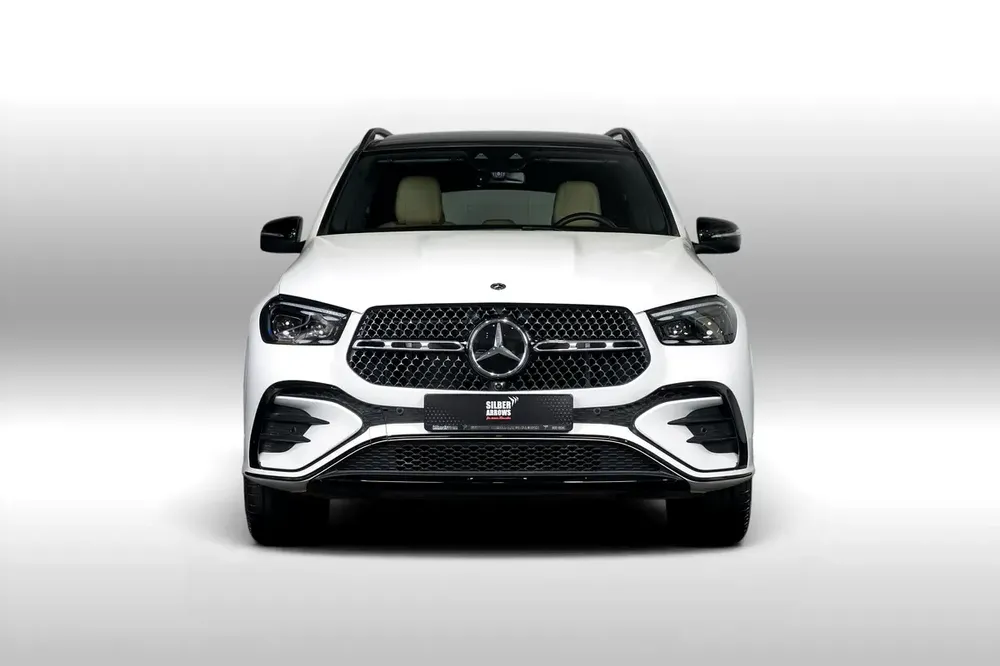 0% DOWNPAYMENT | MERCEDES-BENZ SERVICE AND WARRANTY PACKAGE | AED 5,174 P/M - Image 4
