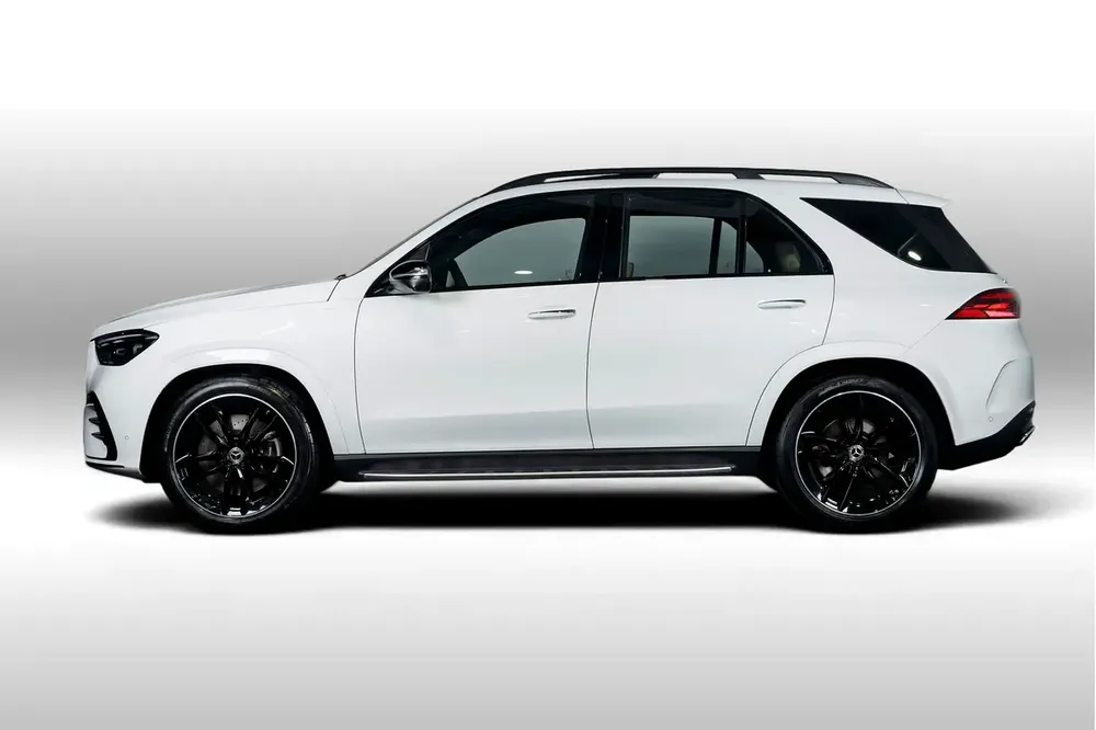 0% DOWNPAYMENT | MERCEDES-BENZ SERVICE AND WARRANTY PACKAGE | AED 5,174 P/M - Image 5