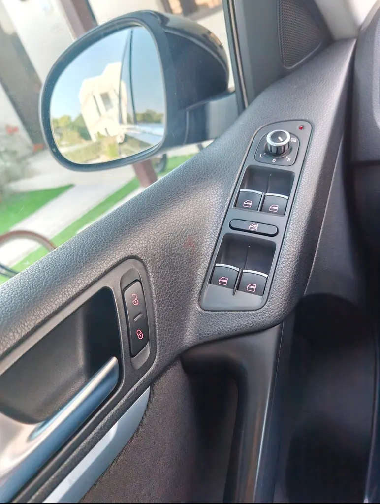 Volkswagen Tiguan 2015 – SE Turbo TSI – GCC Specs - Image 7