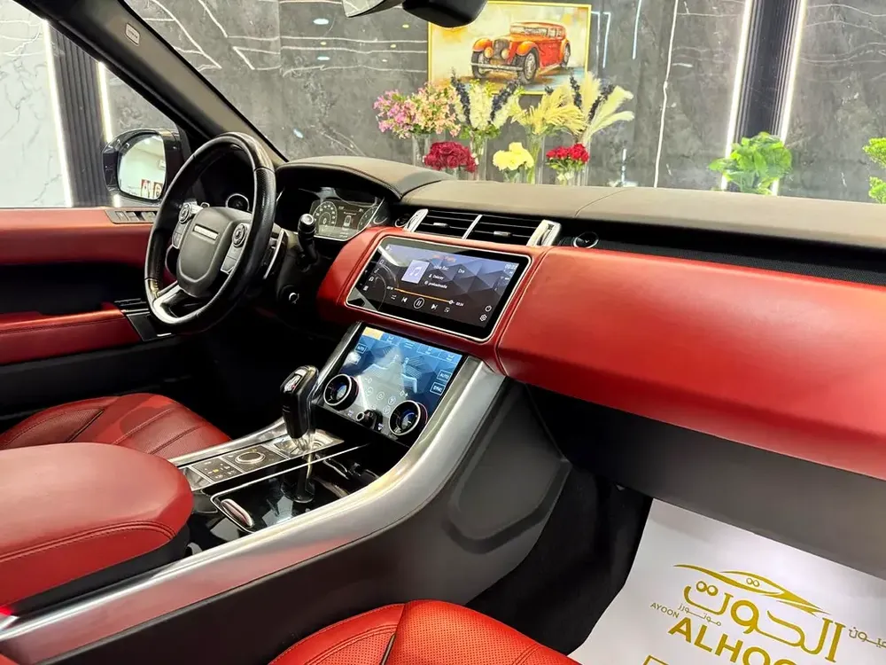 RANGE ROVER SPORT AUTOBIOGRAPHY || TOP RANGE || SINGLE OWNER || VERY NEAT || PANORAMA - Image 14