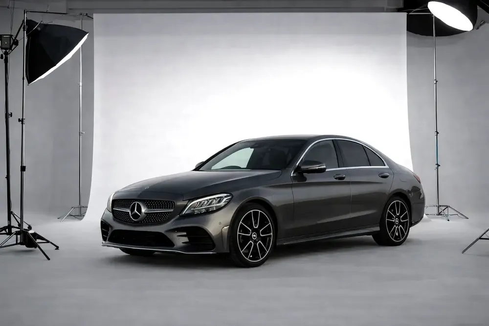 Mercedes-Benz C-Class C200 2019 GCC Specs | Low Mileage | Pristine Condition - Image 5