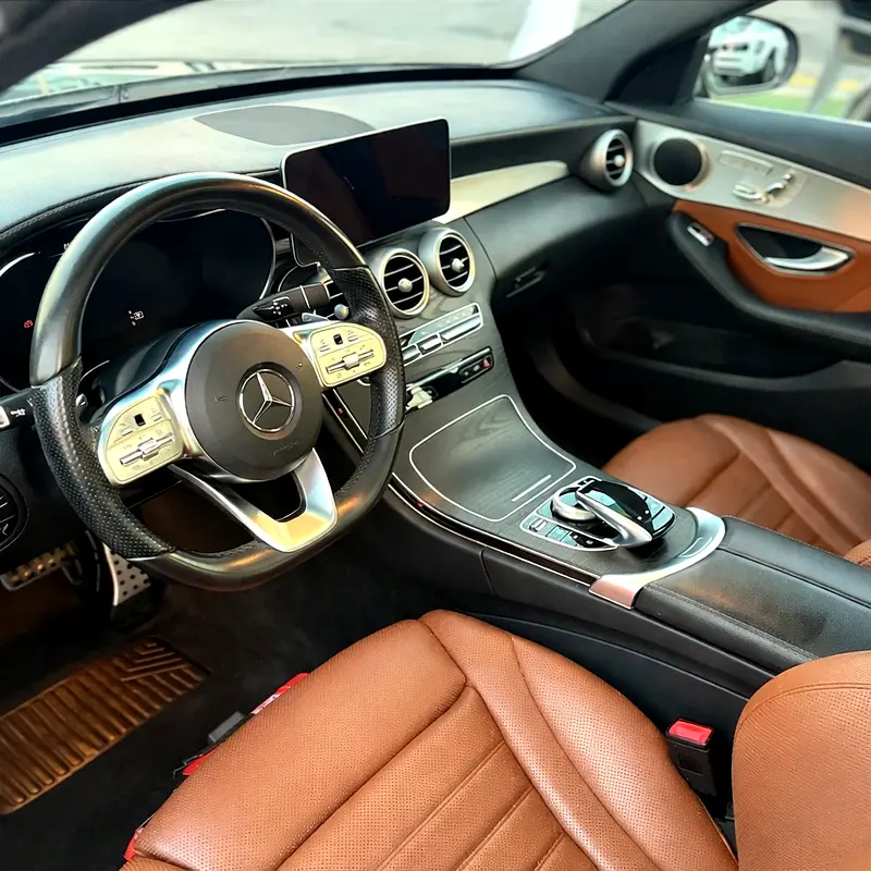 Mercedes-Benz C-Class C200 2019 GCC Specs | Low Mileage | Pristine Condition - Image 7
