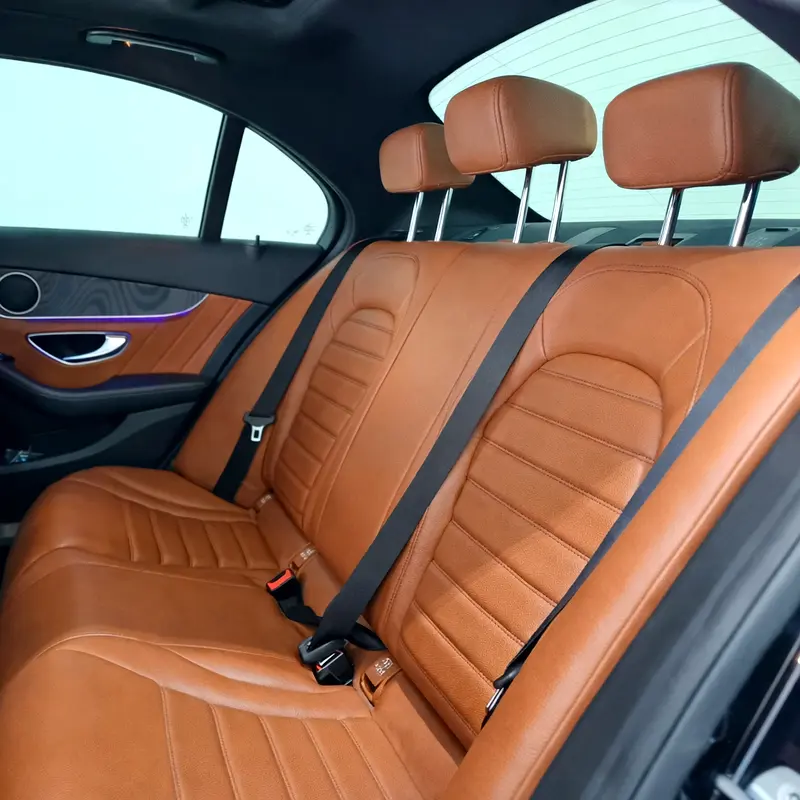 Mercedes-Benz C-Class C200 2019 GCC Specs | Low Mileage | Pristine Condition - Image 8