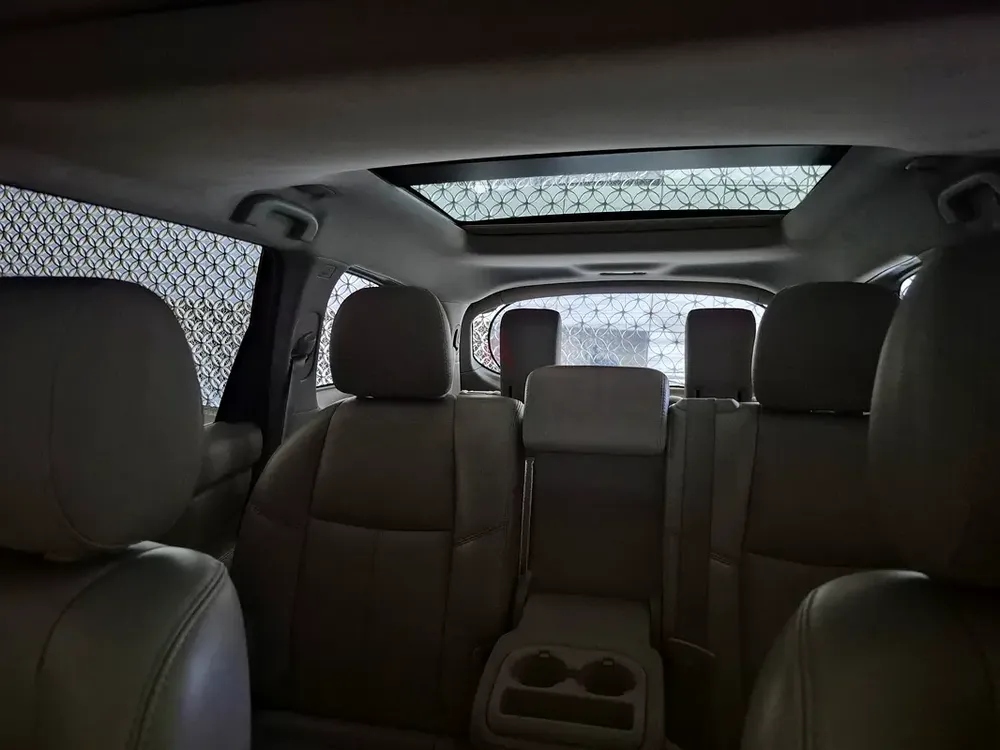 Nissan Pathfinder 2015 Excellent condition - Image 13
