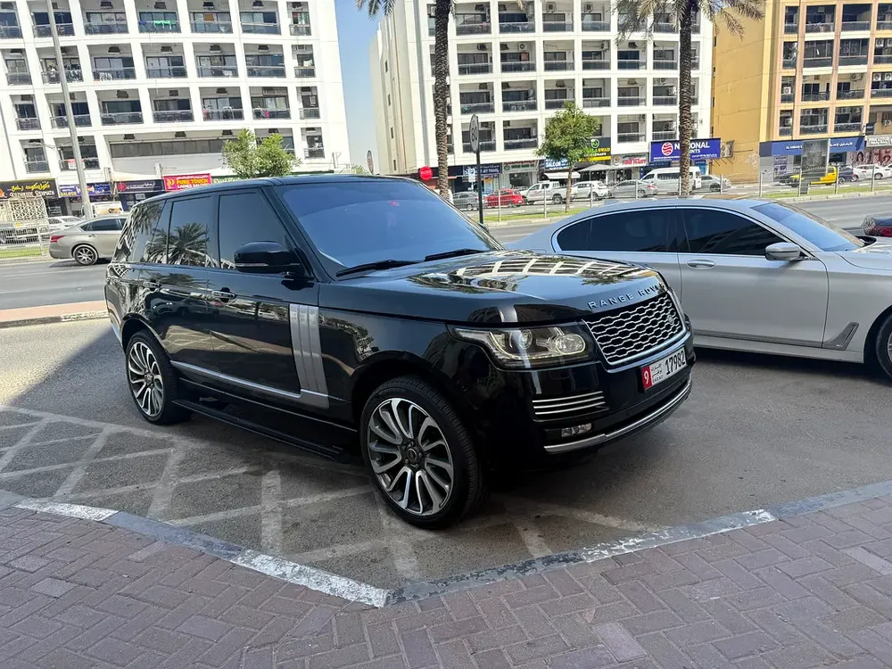 2015 Land Rover Range Rover Autobiography | GCC Specs | Pristine Condition - Image 4