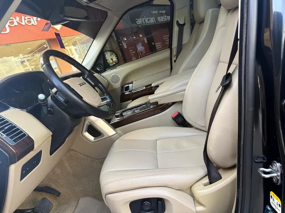 2015 Land Rover Range Rover Autobiography | GCC Specs | Pristine Condition - Image 9