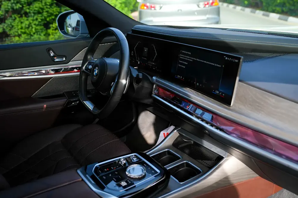 BMW 7-Series 740i Executive 2023 | Korean Specs | Pristine Condition - Image 10