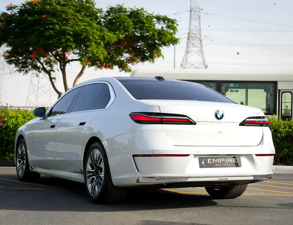 BMW 7-Series 740i Executive 2023 | Korean Specs | Pristine Condition - Image 5