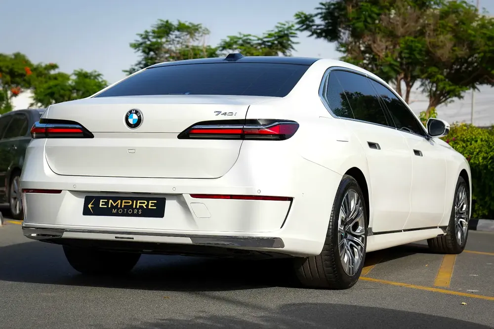 BMW 7-Series 740i Executive 2023 | Korean Specs | Pristine Condition - Image 6
