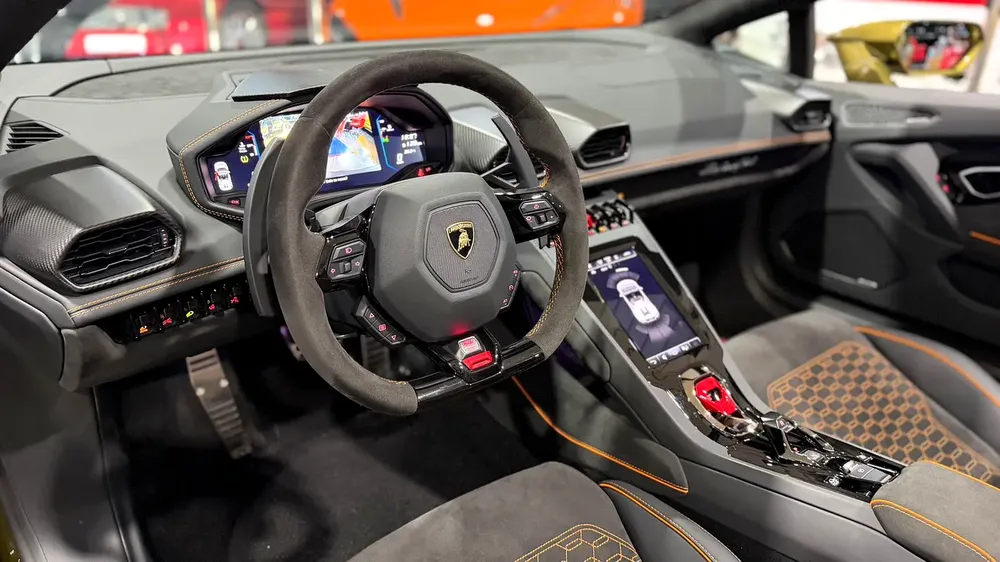 LAMBORGHINI HURACAN EVO SPYDER - Image 4