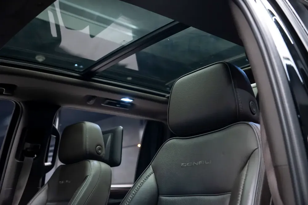 GMC Denali GCC - Image 12