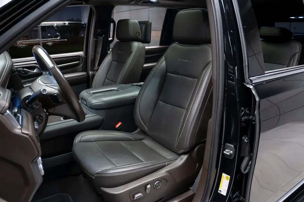 GMC Denali GCC - Image 13