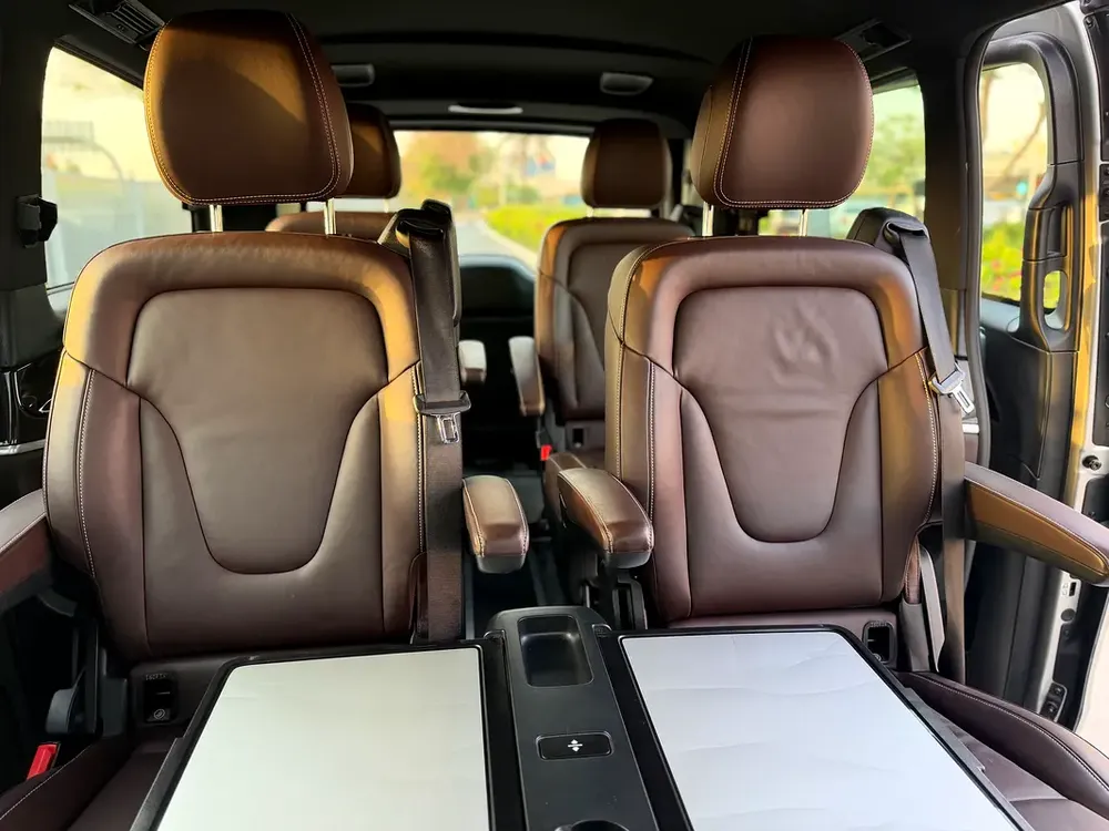 Mercedes-Benz Viano 2017 GCC Specs - Well Maintained - Image 14