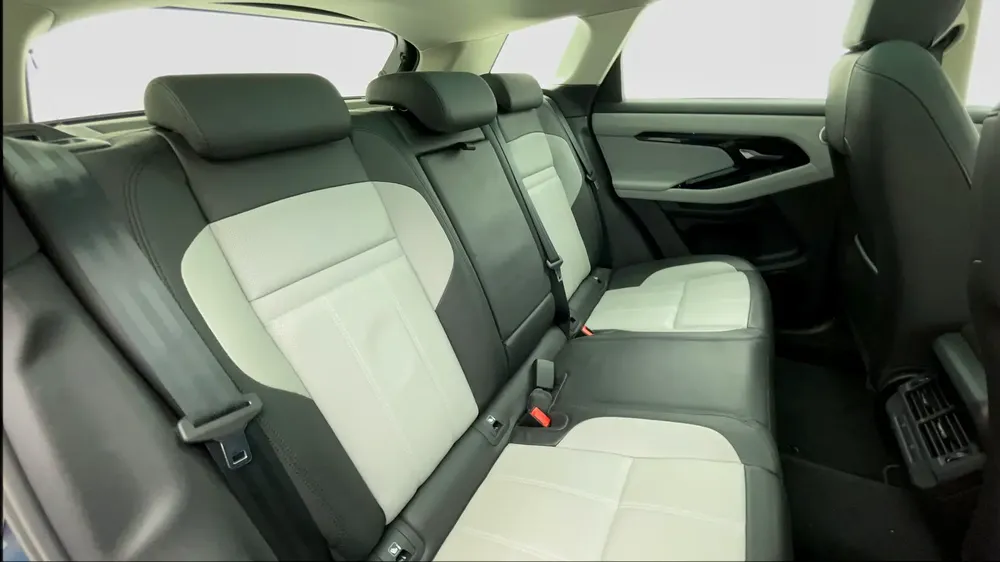 AED 2,858/m | 0 DP | Free 1 Year Warranty | Service History | LAND ROVER RANGE ROVER EVOQUE 2024 - Image 10