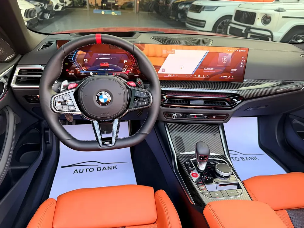 BMW M4 COMPETITION - MODEL 2025 - NO ACCIDENT OR PAINT - 10,000 KM - INTERNATIONAL WARRANTY - Image 8