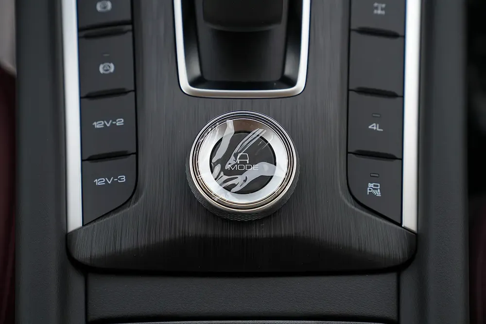 GWM Poer, 2.0L, 4x4, Double Cabin, Diesel, 2026 - Image 14
