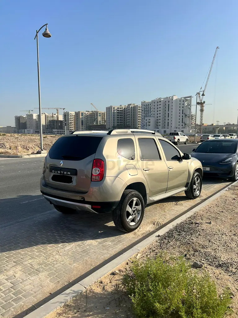 Renault Duster 2013 - GCC Specs - Image 4