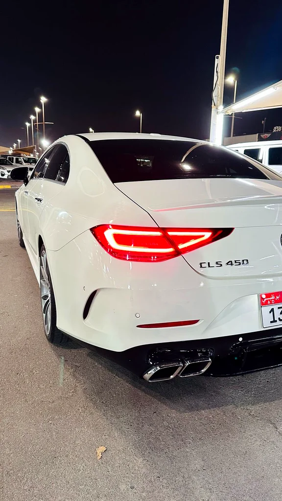 MERCEDES CLS 450 2019 US V6 FULL OPTION VERY CLEAN CAR 50000 KM ONLY!!! - Image 6