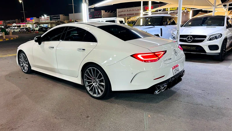 MERCEDES CLS 450 2019 US V6 FULL OPTION VERY CLEAN CAR 50000 KM ONLY!!! - Image 7