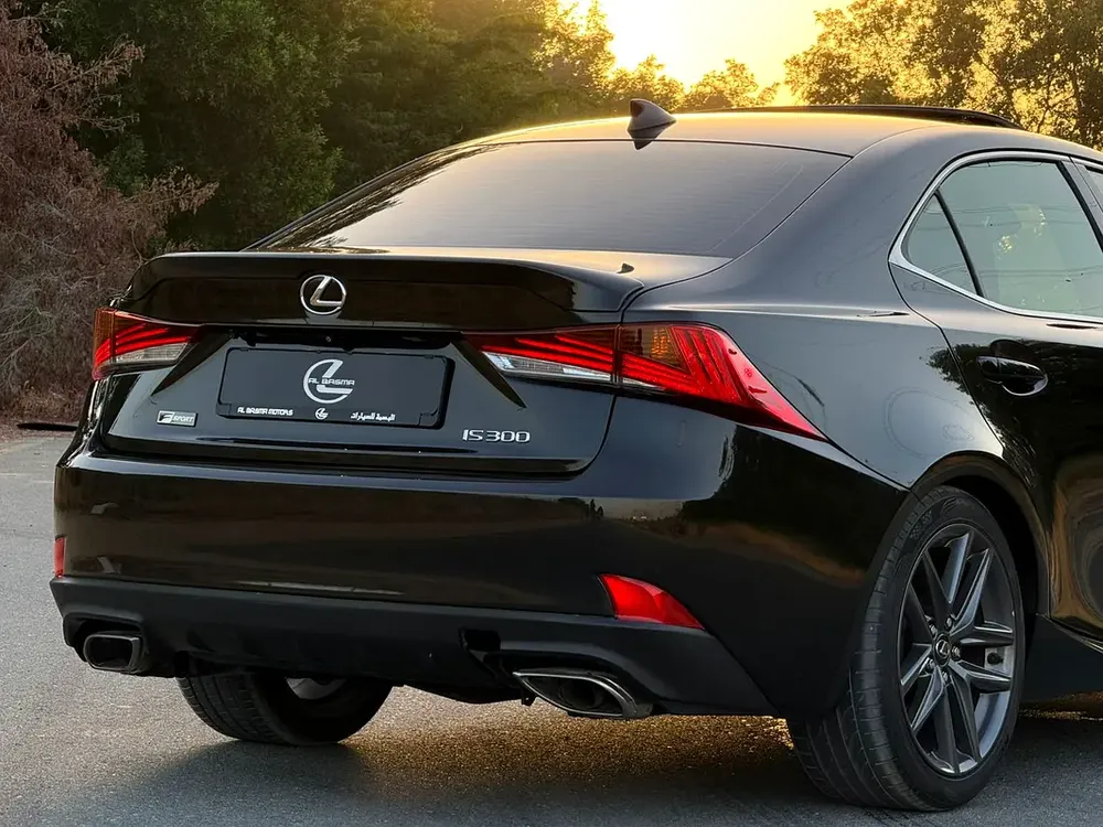 Lexus IS 300 F Sport 2018 - American Specs - Well Maintained - Image 4