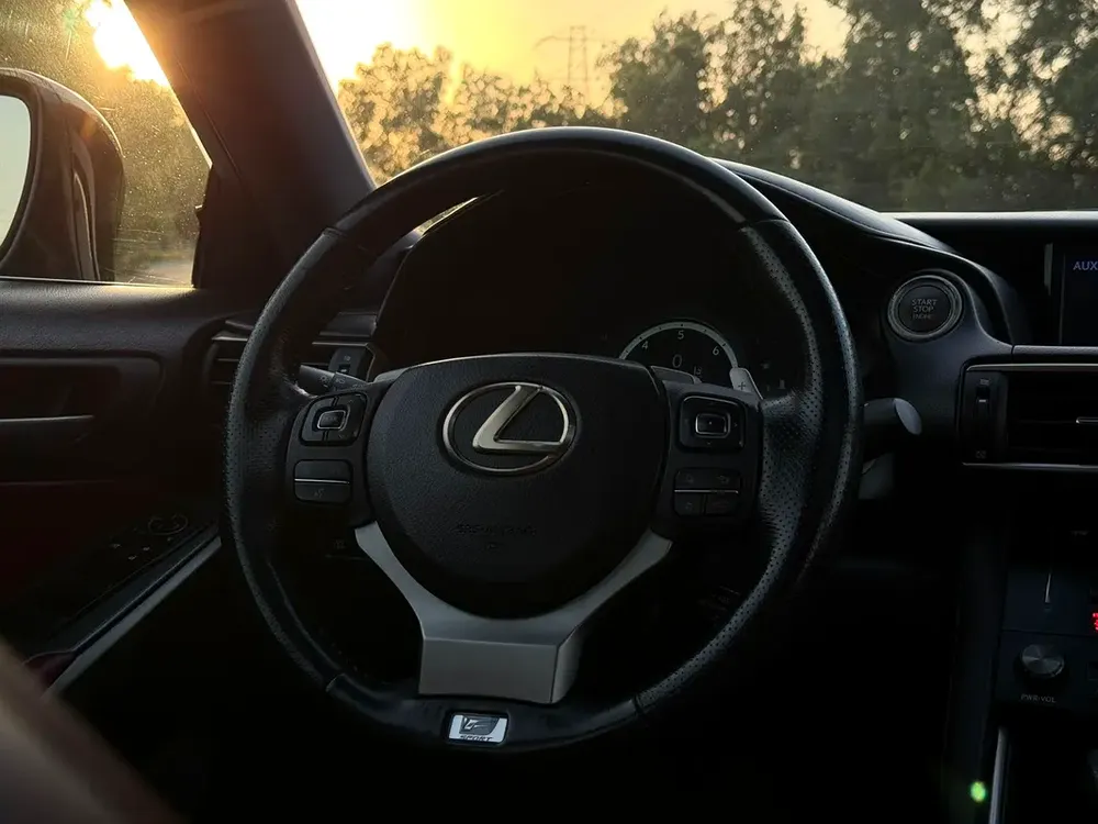 Lexus IS 300 F Sport 2018 - American Specs - Well Maintained - Image 8