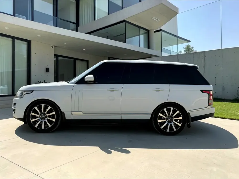 RANGE ROVER HSE 5.0L V8 | 2016 | GCC SPECS - Image 6