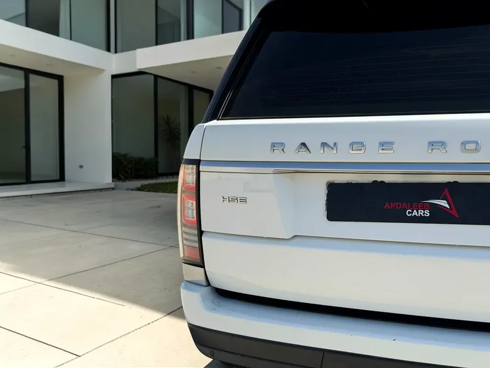 RANGE ROVER HSE 5.0L V8 | 2016 | GCC SPECS - Image 9