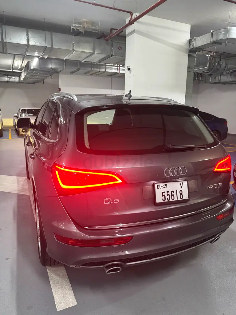 Audi Q5 40 TFSI quattro Design 2017 - GCC Specs - Excellent Condition - Image 4